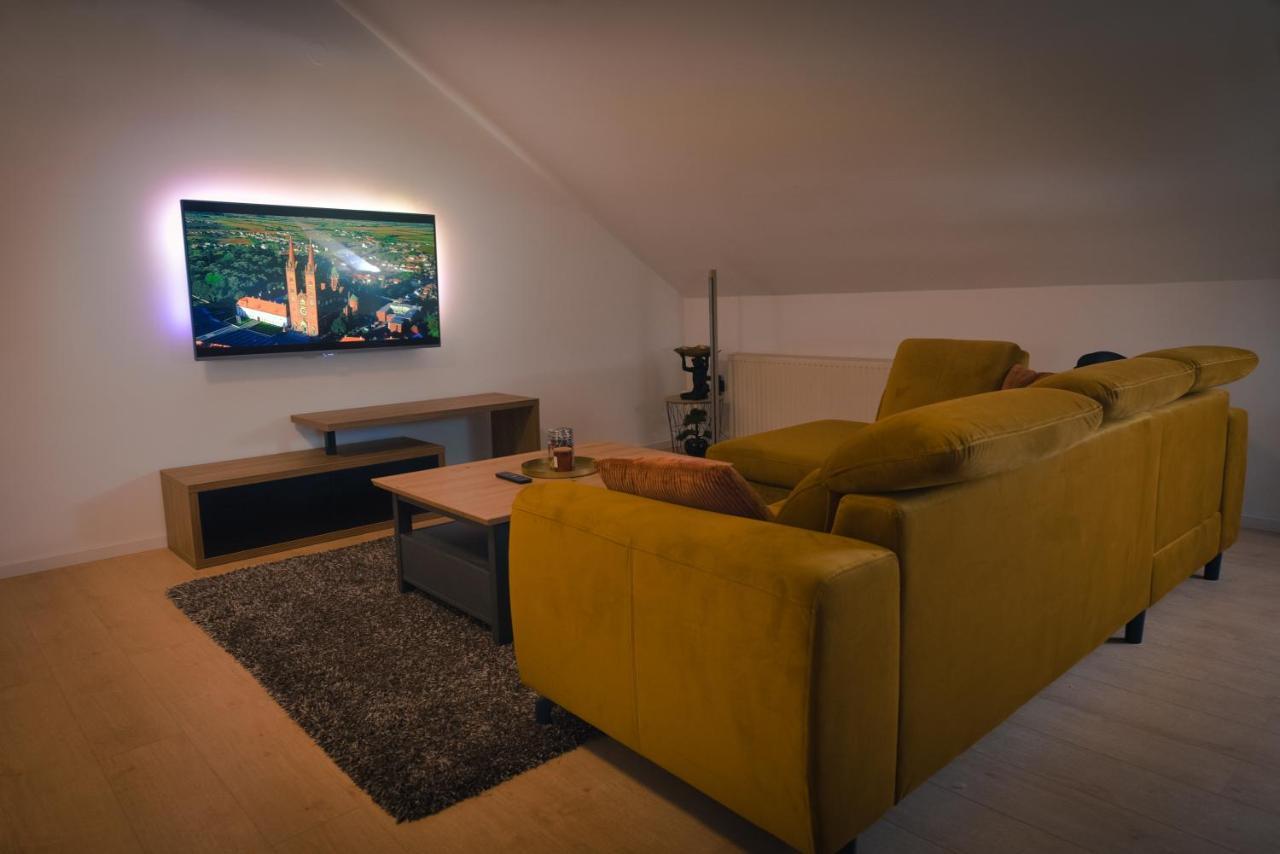 Mila Apartman Apartment Ðakovo Exterior foto